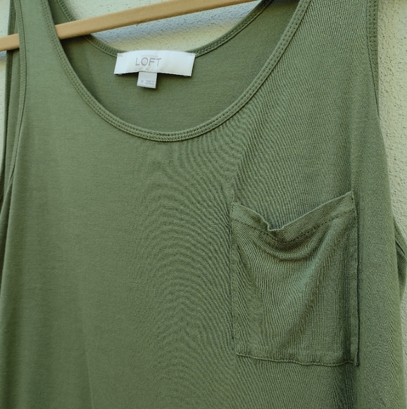 Loft Olive Green Dressy Tank Top in Size Medium - Picture 6 of 6